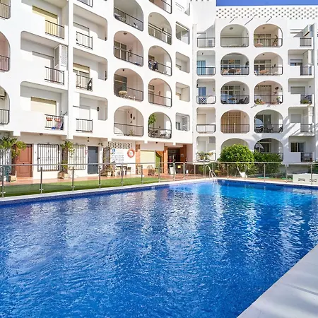 Apartment Spectacular Sea Views, 2 Bed,2 Bath